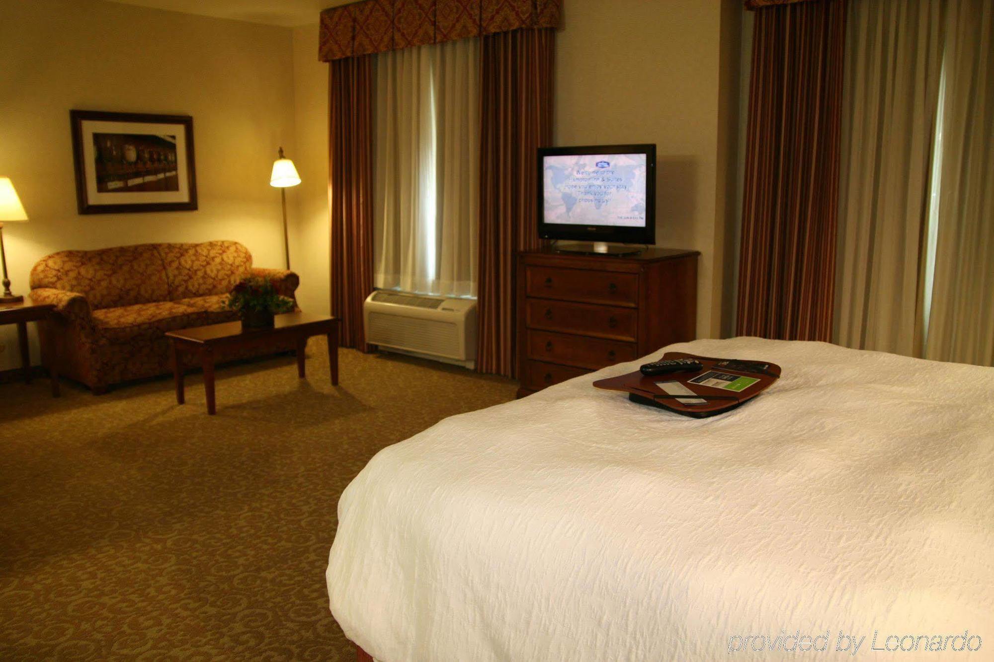 Hampton Inn & Suites Lodi Oda fotoğraf