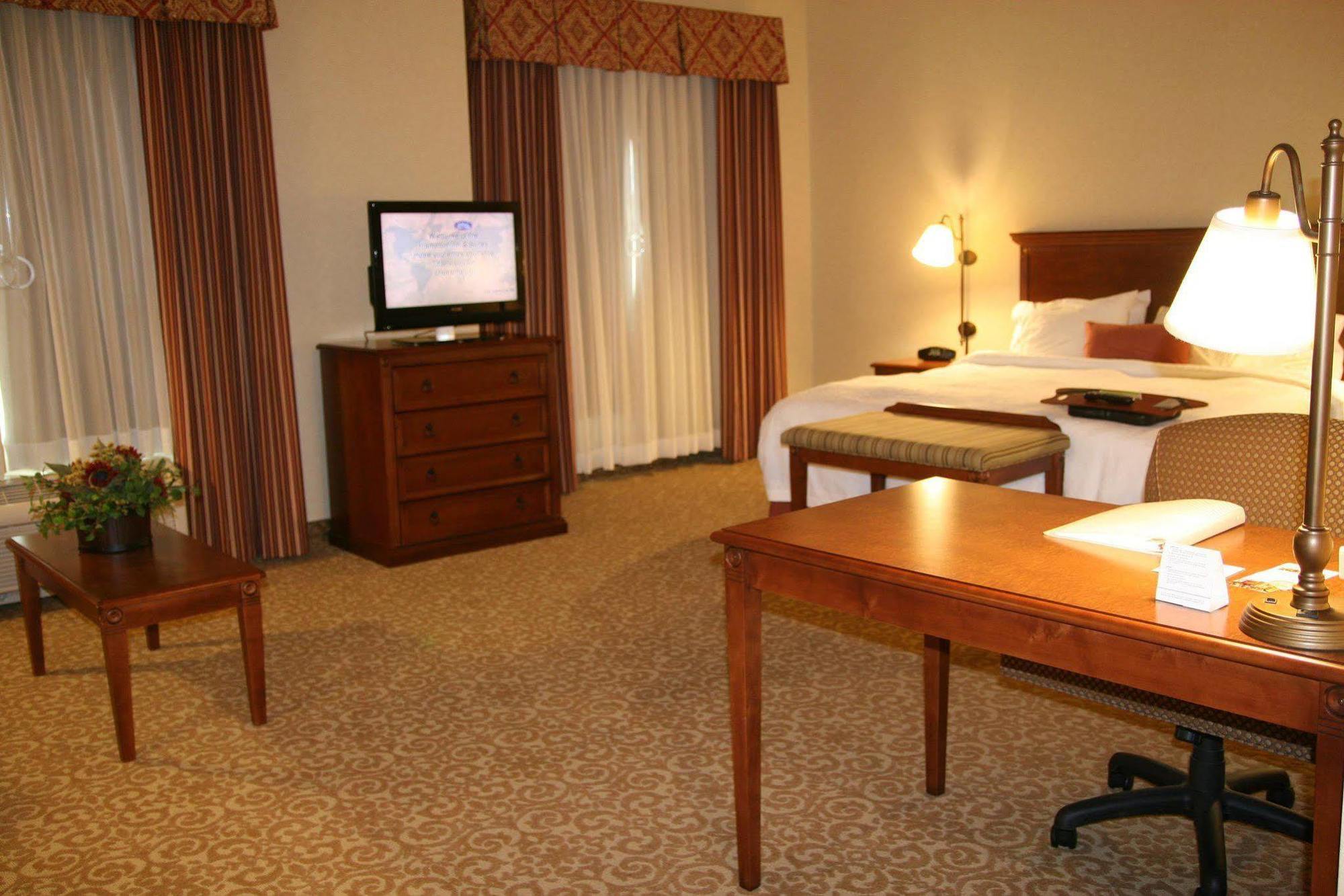 Hampton Inn & Suites Lodi Oda fotoğraf